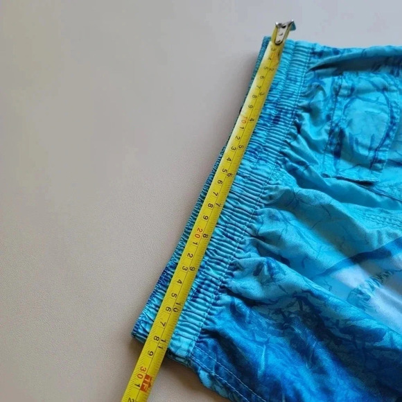 Boys Old Navy Aqua Blue Sharks Swim Trunks Shorts Size M (8) - Picture 5 of 10